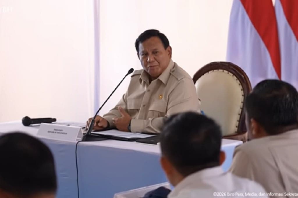 Prabowo Ungkap Swasta Tertarik Manfaatkan Sisa Lumpur Banjir Aceh: Bagus Sekali! Prabowo Ungkap Swasta Tertarik Manfaatkan Sisa Lumpur Banjir Aceh: Bagus Sekali!