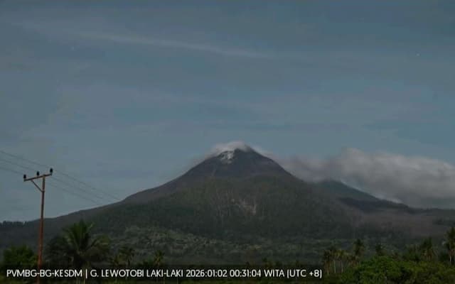 Status Gunung Lewotobi Laki-laki di Flores Timur NTT Naik ke Level IV Awas Status Gunung Lewotobi Laki-laki di Flores Timur NTT Naik ke Level IV Awas