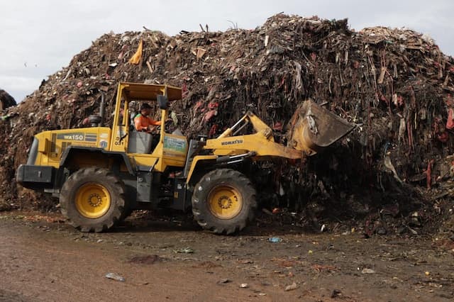 Danantara Bentuk Denera, Bidik Investor Proyek Pengolahan Sampah jadi Listrik Danantara Bentuk Denera, Bidik Investor Proyek Pengolahan Sampah jadi Listrik