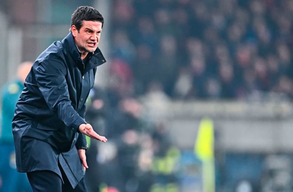 Cristian Chivu Santai meski Inter Ditumbangkan AC Milan di Derby della Madonnina Cristian Chivu Santai meski Inter Ditumbangkan AC Milan di Derby della Madonnina