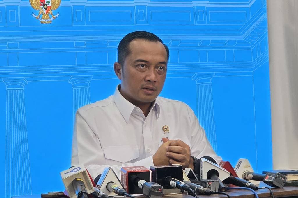 Istana Respons Kisruh BPJS Kesehatan PBI Nonaktif: Tak Harus Tunggu Perpres Istana Respons Kisruh BPJS Kesehatan PBI Nonaktif: Tak Harus Tunggu Perpres