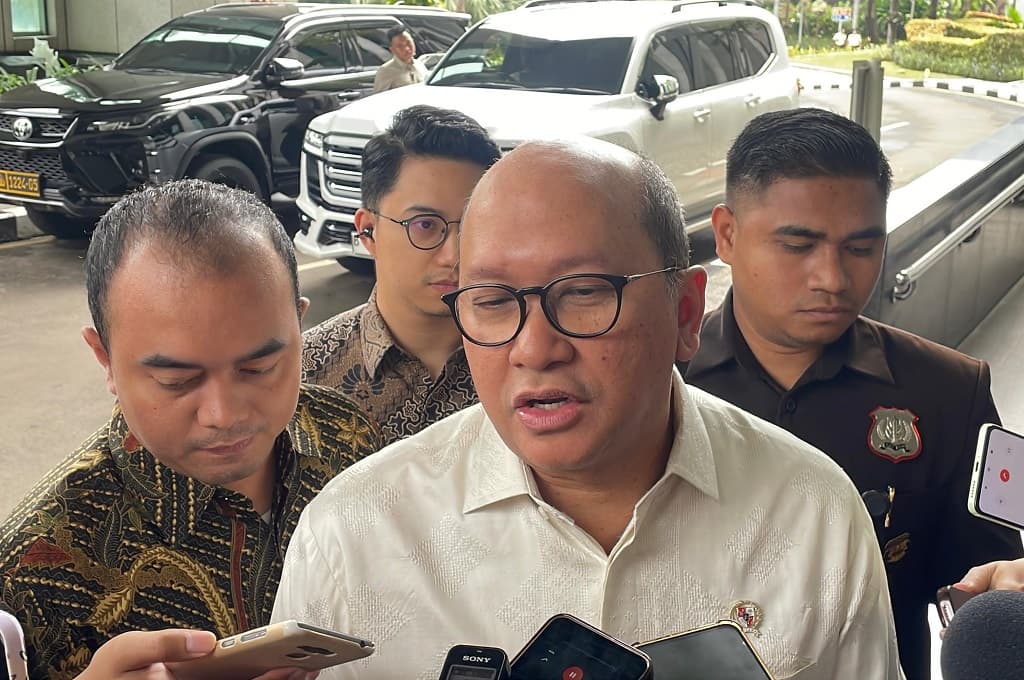 Rosan Sebut Solusi Utang Whoosh Sudah Ada, Segera Negosiasi dengan China Rosan Sebut Solusi Utang Whoosh Sudah Ada, Segera Negosiasi dengan China