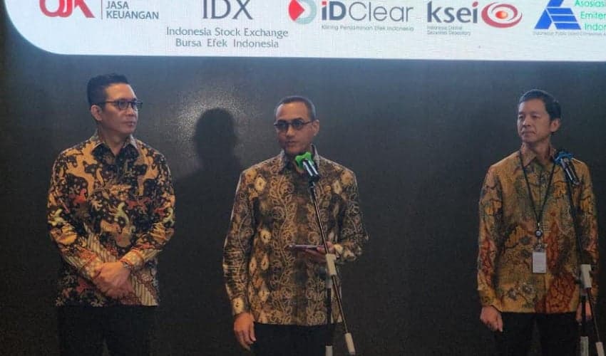 OJK Targetkan Seluruh Emiten Penuhi Aturan Free Float 15 Persen di 2029 OJK Targetkan Seluruh Emiten Penuhi Aturan Free Float 15 Persen di 2029