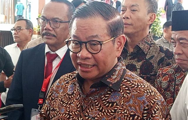 Pramono Pastikan Tangani Jalan Berlubang: Tak Bisa Nunggu Hujan Berhenti Pramono Pastikan Tangani Jalan Berlubang: Tak Bisa Nunggu Hujan Berhenti