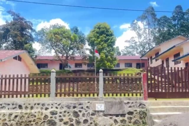 Siswa SD Gantung Diri di Ngada, DPR Minta Usut Dugaan Pungutan Rp1,2 Juta di Sekolah Siswa SD Gantung Diri di Ngada, DPR Minta Usut Dugaan Pungutan Rp1,2 Juta di Sekolah