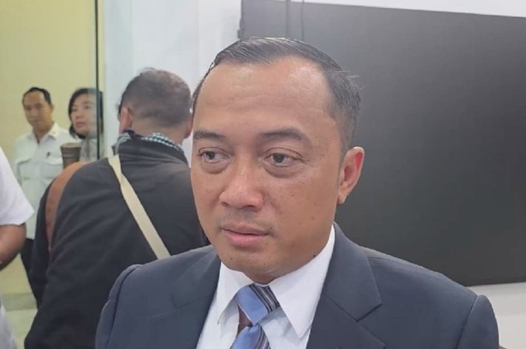 Istana Prihatin Hakim di Depok Kena OTT, Ingatkan Gaji sudah Naik Istana Prihatin Hakim di Depok Kena OTT, Ingatkan Gaji sudah Naik