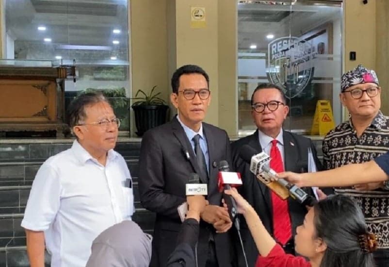 Polisi Periksa 2 Saksi Fakta Kubu Roy Suryo Cs terkait Kasus Tudingan Ijazah Jokowi Polisi Periksa 2 Saksi Fakta Kubu Roy Suryo Cs terkait Kasus Tudingan Ijazah Jokowi