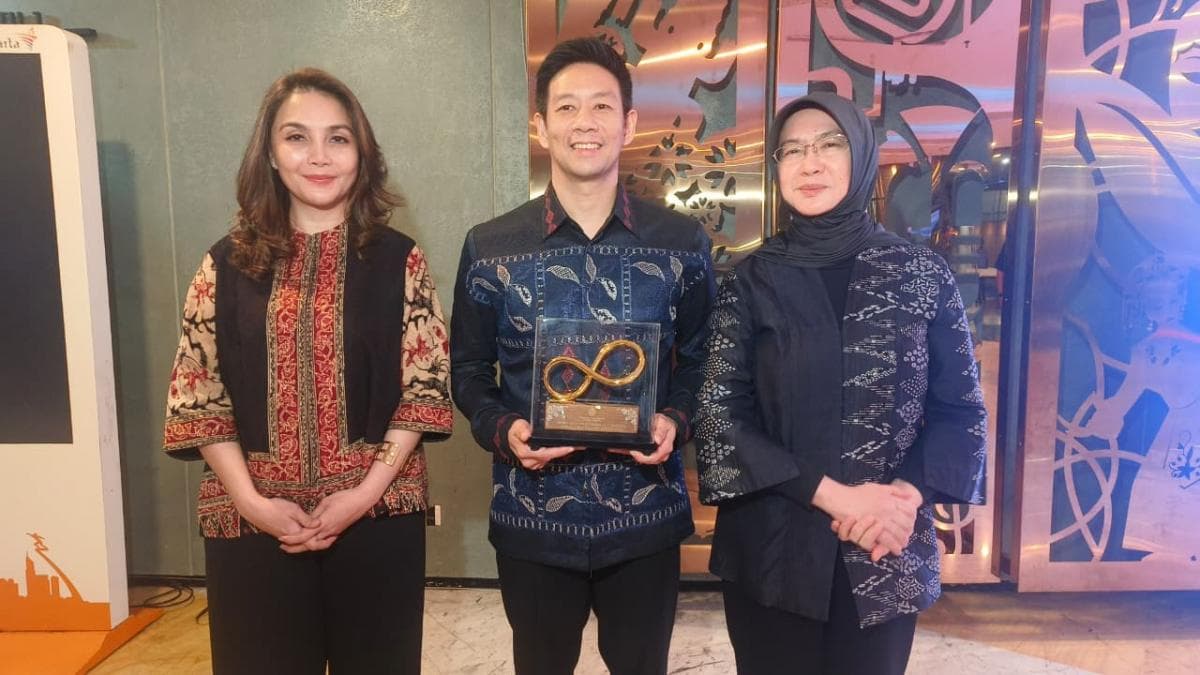 Penghargaan dari Kemenbud Pacu RCTI Lahirkan Seniman hingga Talenta Berbakat Lewat Indonesian Idol Penghargaan dari Kemenbud Pacu RCTI Lahirkan Seniman hingga Talenta Berbakat Lewat Indonesian Idol