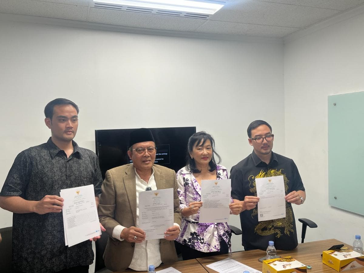 Clairmont Resmi Polisikan Codeblu ke Bareskrim Polri usai Rugi Rp5 Miliar! Clairmont Resmi Polisikan Codeblu ke Bareskrim Polri usai Rugi Rp5 Miliar!