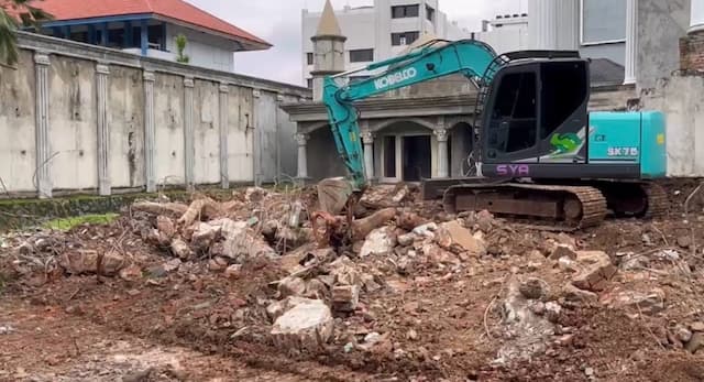 Polisi Mediasi Kasus Tembok Roboh di SMPN 182 Jakarta, Diselesaikan Kekeluargaan Polisi Mediasi Kasus Tembok Roboh di SMPN 182 Jakarta, Diselesaikan Kekeluargaan