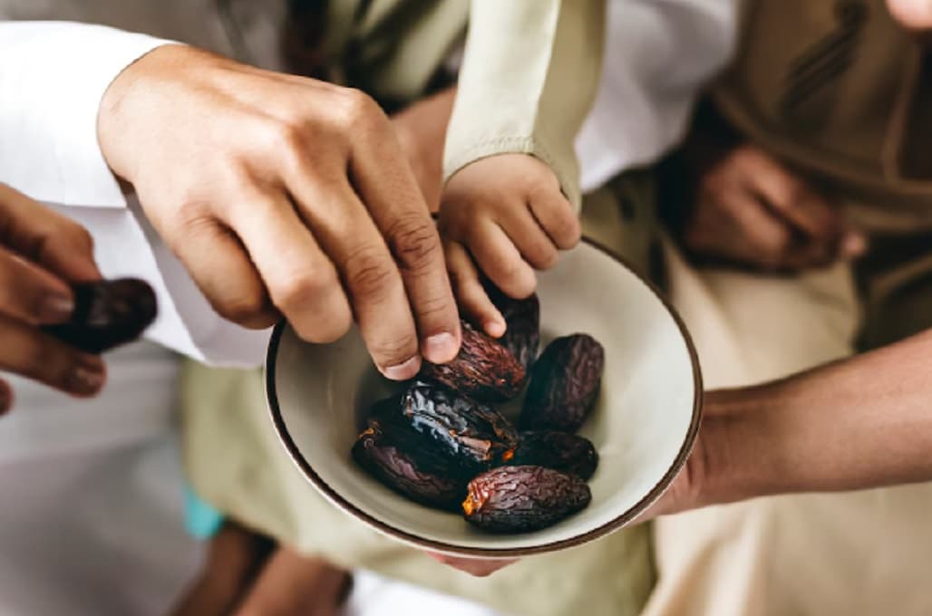 Jadwal Buka Puasa Serang Rabu 4 Maret 2026 Beserta Doa Berbuka Jadwal Buka Puasa Serang Rabu 4 Maret 2026 Beserta Doa Berbuka