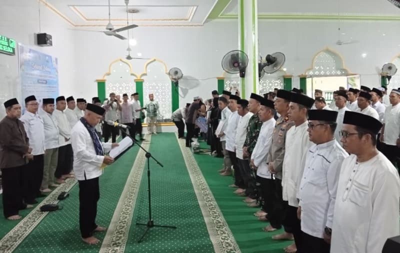 Bupati Kotabaru Kukuhkan Panitia MTQ Nasional ke-56 Tingkat Kabupaten di Pulau Laut Selatan Bupati Kotabaru Kukuhkan Panitia MTQ Nasional ke-56 Tingkat Kabupaten di Pulau Laut Selatan