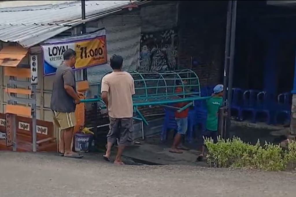 Tawuran Sarung di Grobogan Berujung Maut, Siswa SMP Tewas Tawuran Sarung di Grobogan Berujung Maut, Siswa SMP Tewas