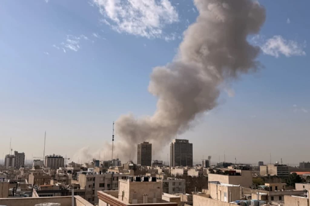 Rusia Heran Negara-Negara Arab Kutuk Iran, tapi Abaikan Serangan AS-Israel Rusia Heran Negara-Negara Arab Kutuk Iran, tapi Abaikan Serangan AS-Israel