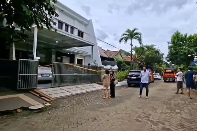 Rieke Diah Pitaloka Desak Polisi Ungkap Otak Pembunuhan Lansia di Jatibening Bekasi Rieke Diah Pitaloka Desak Polisi Ungkap Otak Pembunuhan Lansia di Jatibening Bekasi