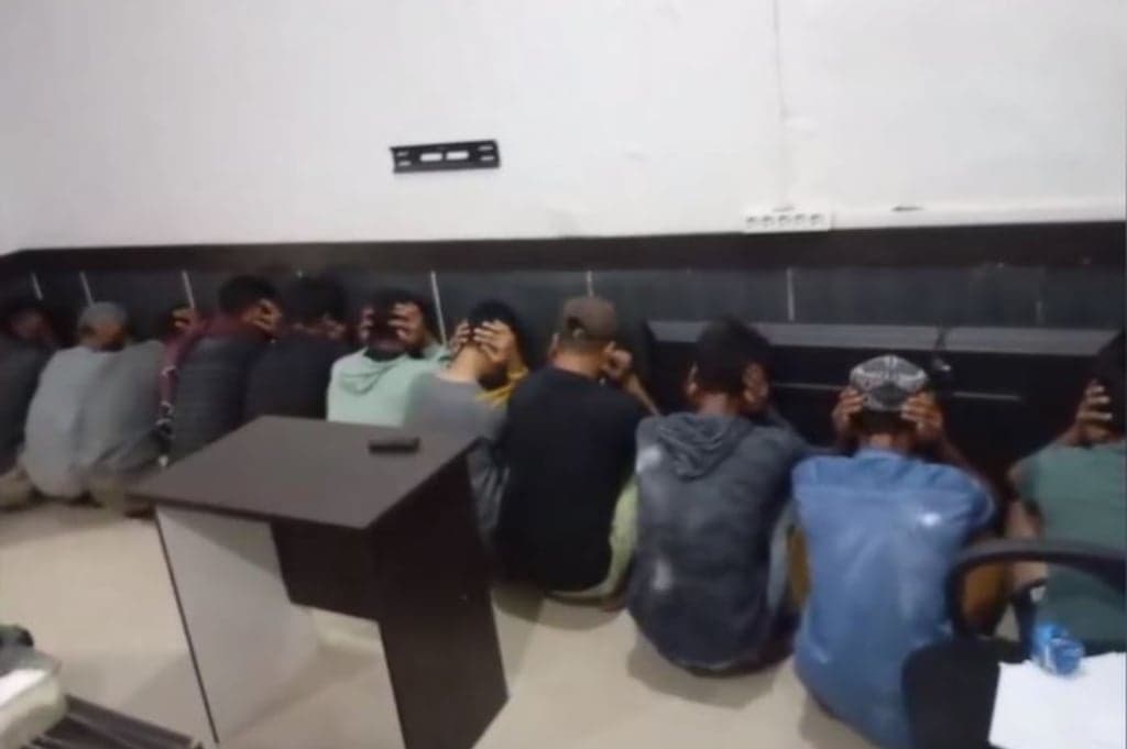 Polisi Bongkar Tambang Emas Ilegal di Batanghari Jambi, 12 Orang Ditangkap Polisi Bongkar Tambang Emas Ilegal di Batanghari Jambi, 12 Orang Ditangkap