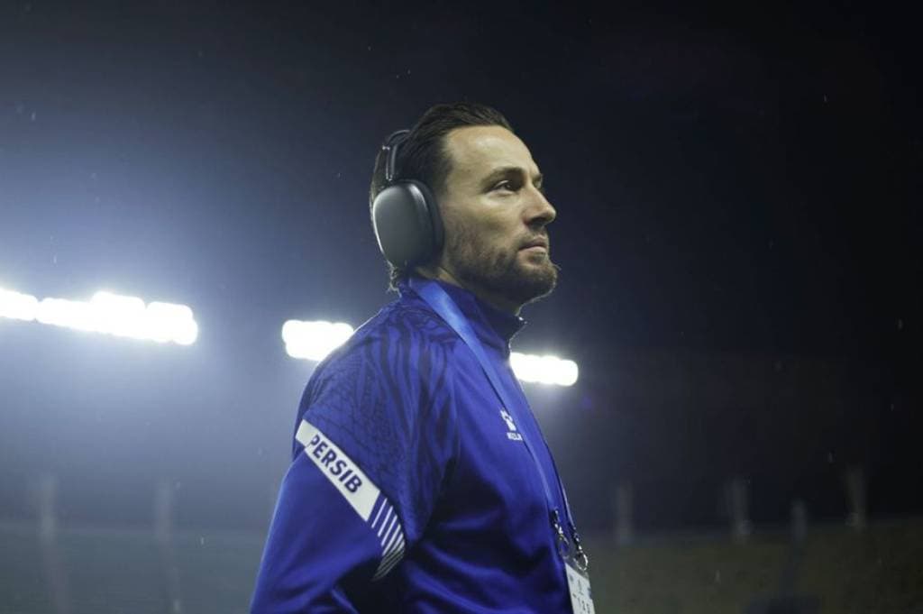 Marc Klok Dicoret Timnas Indonesia, Langsung Pasang Target Juara bersama Persib Marc Klok Dicoret Timnas Indonesia, Langsung Pasang Target Juara bersama Persib