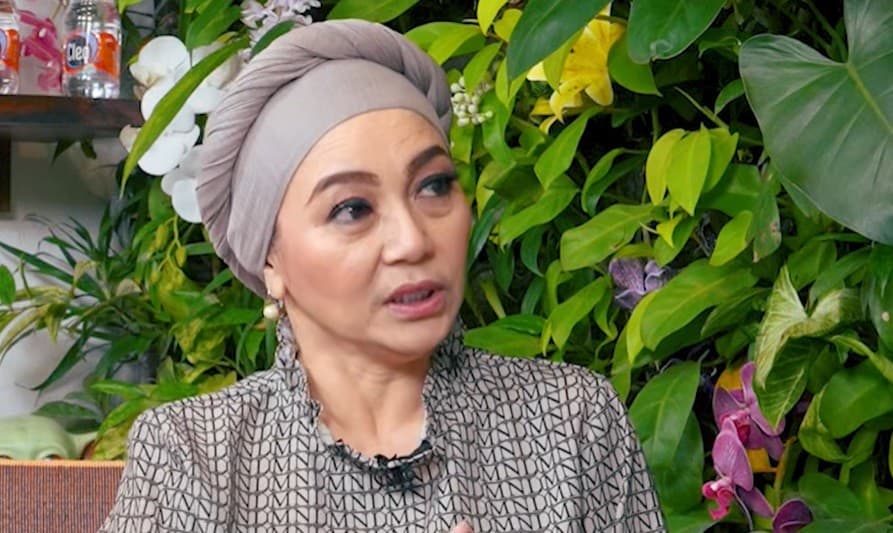 Firdha Razak Curiga Putranya Diguna-guna, Temukan Jimat hingga Celana Dalam Pria Lain Firdha Razak Curiga Putranya Diguna-guna, Temukan Jimat hingga Celana Dalam Pria Lain