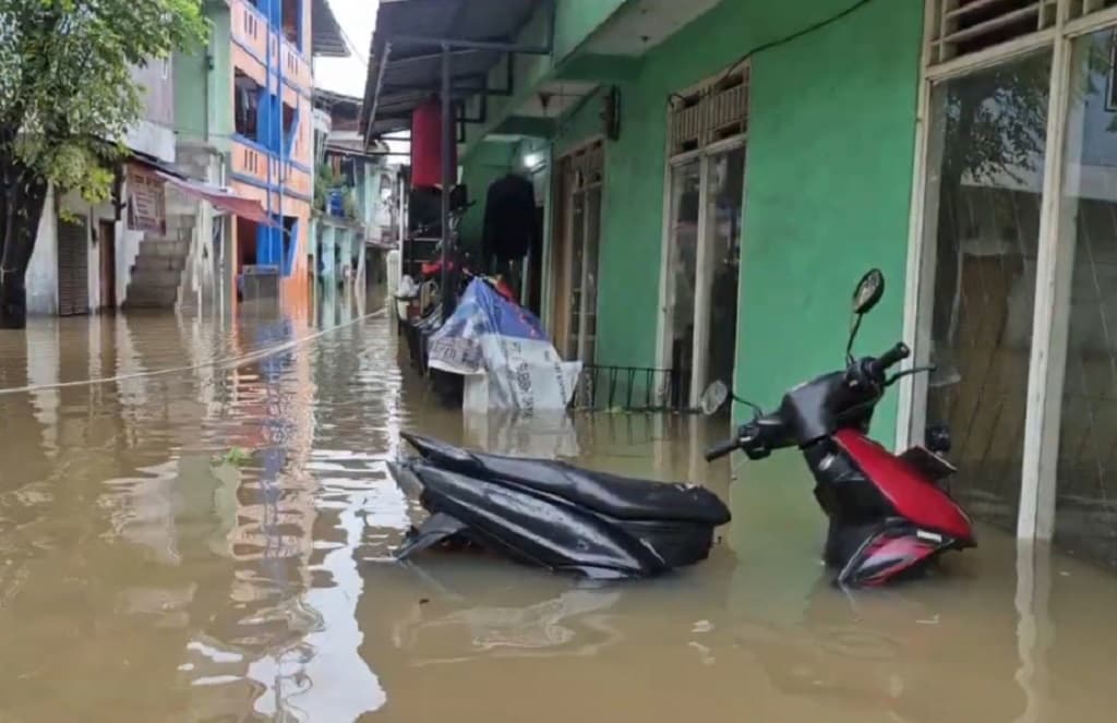 Banjir Jakarta Meluas: 147 RT Terendam, Terbanyak di Jaktim Banjir Jakarta Meluas: 147 RT Terendam, Terbanyak di Jaktim