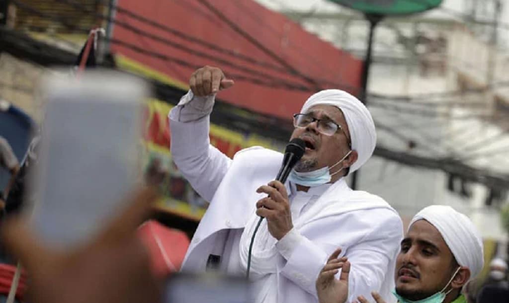 Dasco dan Prasetyo Hadi Bertemu Habib Rizieq di Petamburan, Bahas Apa? Dasco dan Prasetyo Hadi Bertemu Habib Rizieq di Petamburan, Bahas Apa?