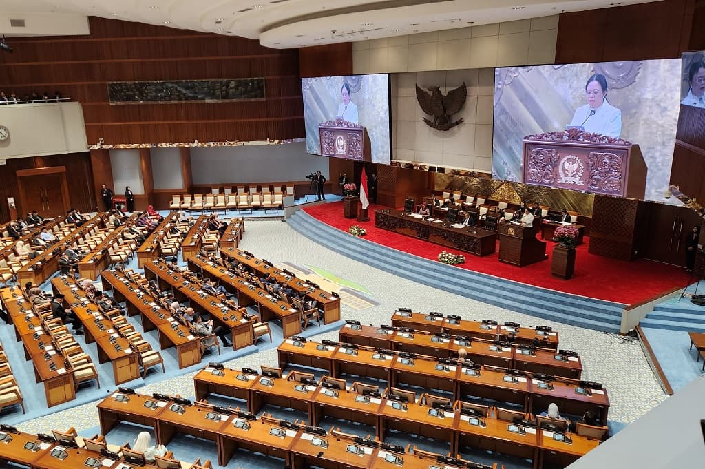 Puan Buka Masa Sidang DPR, Ucapkan Dukacita Wafatnya Ali Khamenei Puan Buka Masa Sidang DPR, Ucapkan Dukacita Wafatnya Ali Khamenei