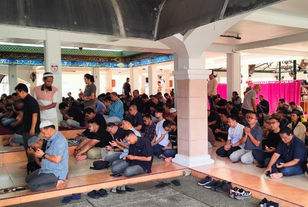 Didukung MNC Peduli, Kegiatan Ramadan di Masjid Raudhatul Jannah Disambut Positif Jamaah Didukung MNC Peduli, Kegiatan Ramadan di Masjid Raudhatul Jannah Disambut Positif Jamaah