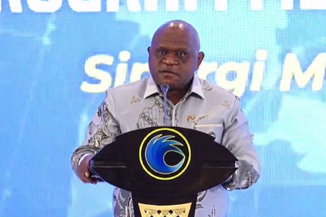 Natalius Pigai: Indonesia sudah Kanker Stadium 3 di Bidang Politik hingga Sosial Natalius Pigai: Indonesia sudah Kanker Stadium 3 di Bidang Politik hingga Sosial