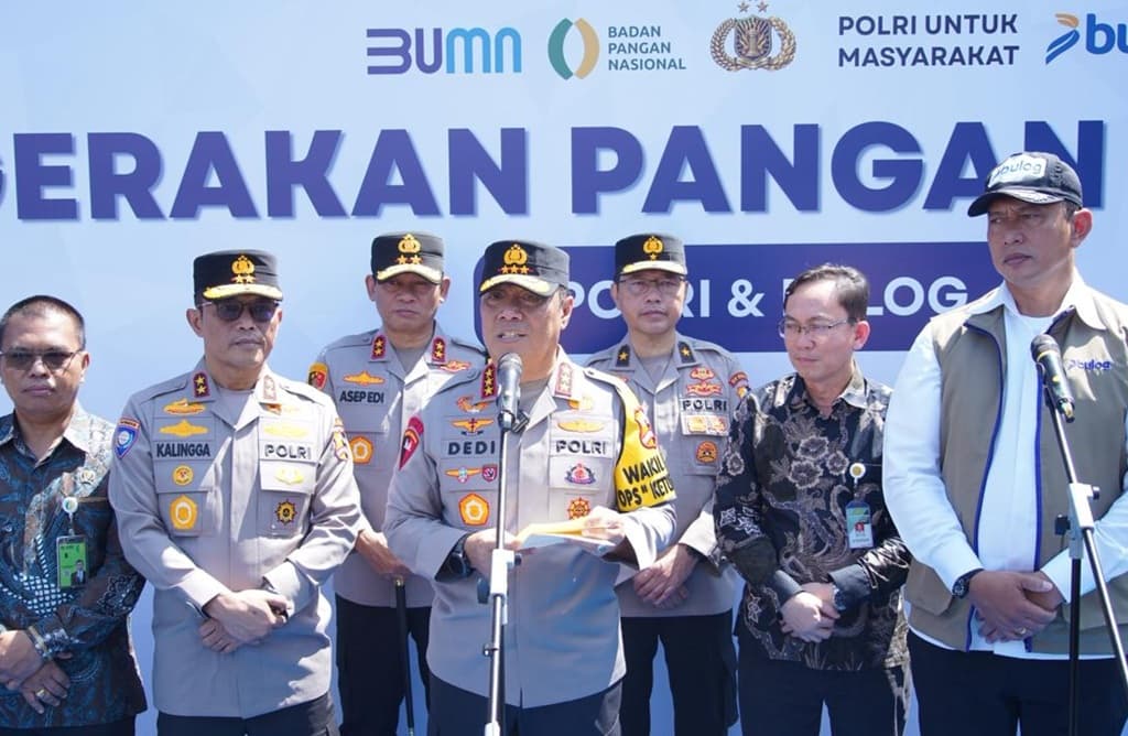 Polri Gelar Pangan Murah dan Bakti Kesehatan Serentak, 3.000 Ojol hingga Buruh Terima Manfaat Polri Gelar Pangan Murah dan Bakti Kesehatan Serentak, 3.000 Ojol hingga Buruh Terima Manfaat