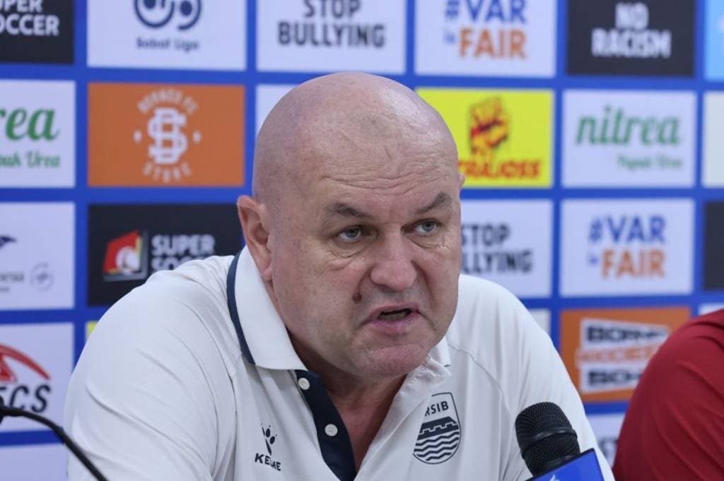 Persib Ditahan Borneo FC di Samarinda, Bojan Hodak: Hasil yang Bagus! Persib Ditahan Borneo FC di Samarinda, Bojan Hodak: Hasil yang Bagus!