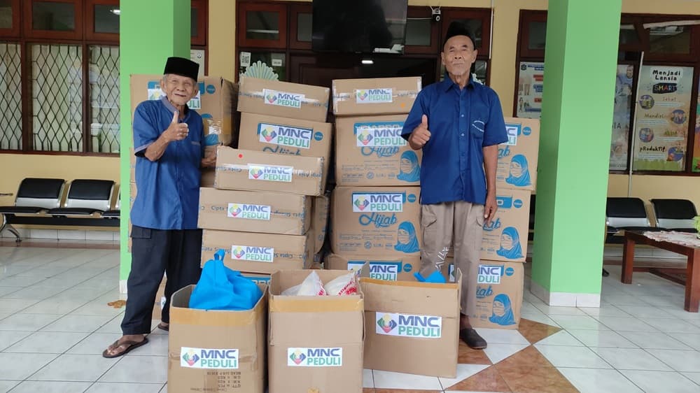 MNC Peduli Salurkan Bantuan untuk Lansia, PSTW Budi Mulia IV: Sangat Bermanfaat MNC Peduli Salurkan Bantuan untuk Lansia, PSTW Budi Mulia IV: Sangat Bermanfaat