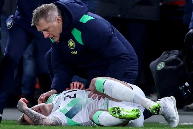 Sempat Pingsan di Lapangan, Begini Kondisi Terkini Striker Irlandia Sammie Szmodics Sempat Pingsan di Lapangan, Begini Kondisi Terkini Striker Irlandia Sammie Szmodics