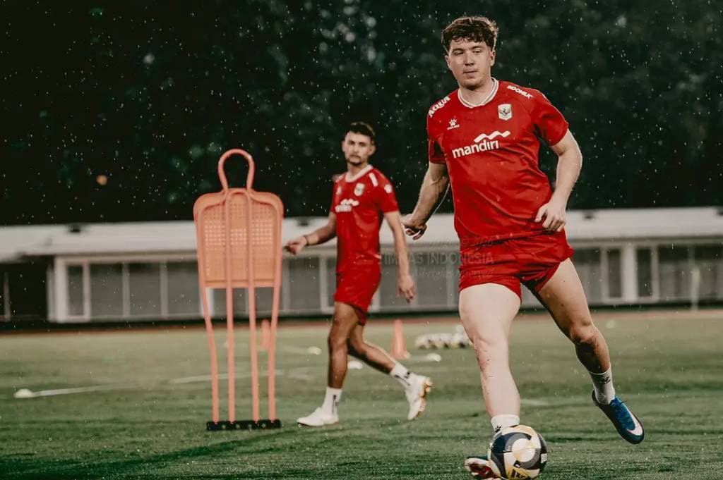 Ole Romeny Puji Latihan Timnas Indonesia Era John Herdman: Tempo Tinggi dan Pressing Agresif! Ole Romeny Puji Latihan Timnas Indonesia Era John Herdman: Tempo Tinggi dan Pressing Agresif!