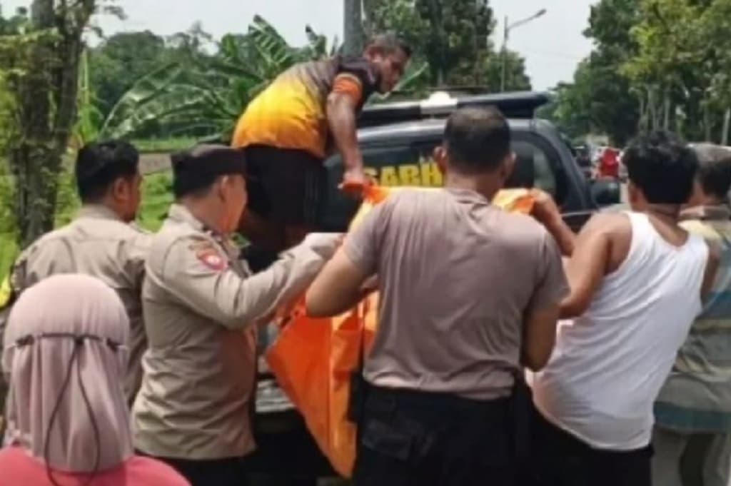 Niat Silaturahmi ke Rumah Anak, Lansia di Jember Tewas Tertabrak Kereta Api Niat Silaturahmi ke Rumah Anak, Lansia di Jember Tewas Tertabrak Kereta Api