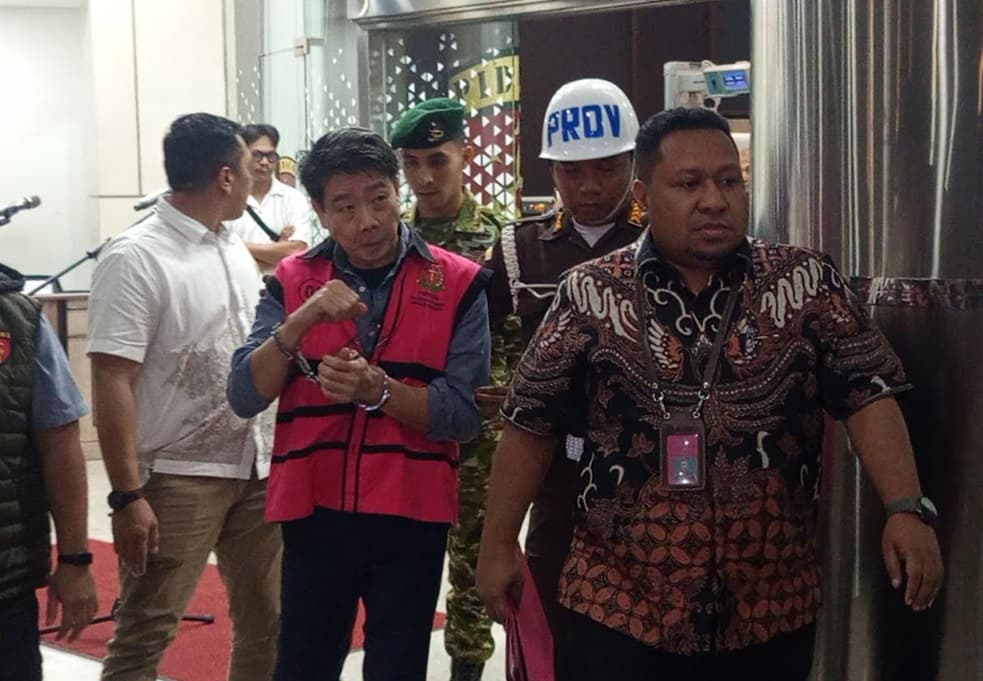 Kejagung Tetapkan Pengusaha Samin Tan Tersangka Korupsi Pengelolaan Tambang Kejagung Tetapkan Pengusaha Samin Tan Tersangka Korupsi Pengelolaan Tambang