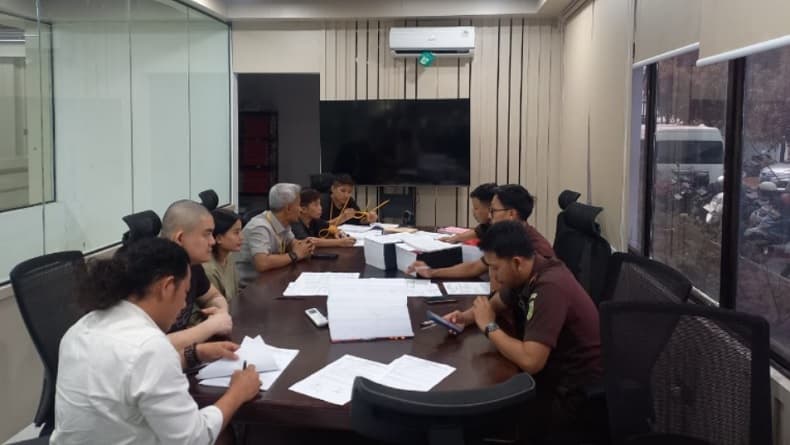 Kasus Pembunuhan Pemandu Lagu di Batam Masuki Babak Baru, 4 Tersangka Segera Disidang Kasus Pembunuhan Pemandu Lagu di Batam Masuki Babak Baru, 4 Tersangka Segera Disidang