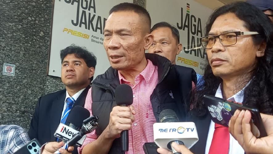 Rismon Sianipar Selangkah Lagi Dapat SP3, Seluruh Pihak Sepakat Damai Rismon Sianipar Selangkah Lagi Dapat SP3, Seluruh Pihak Sepakat Damai