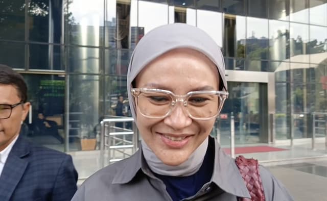 Periksa Istri Ono Surono, KPK Dalami Aliran Uang Suap Bupati Bekasi Periksa Istri Ono Surono, KPK Dalami Aliran Uang Suap Bupati Bekasi