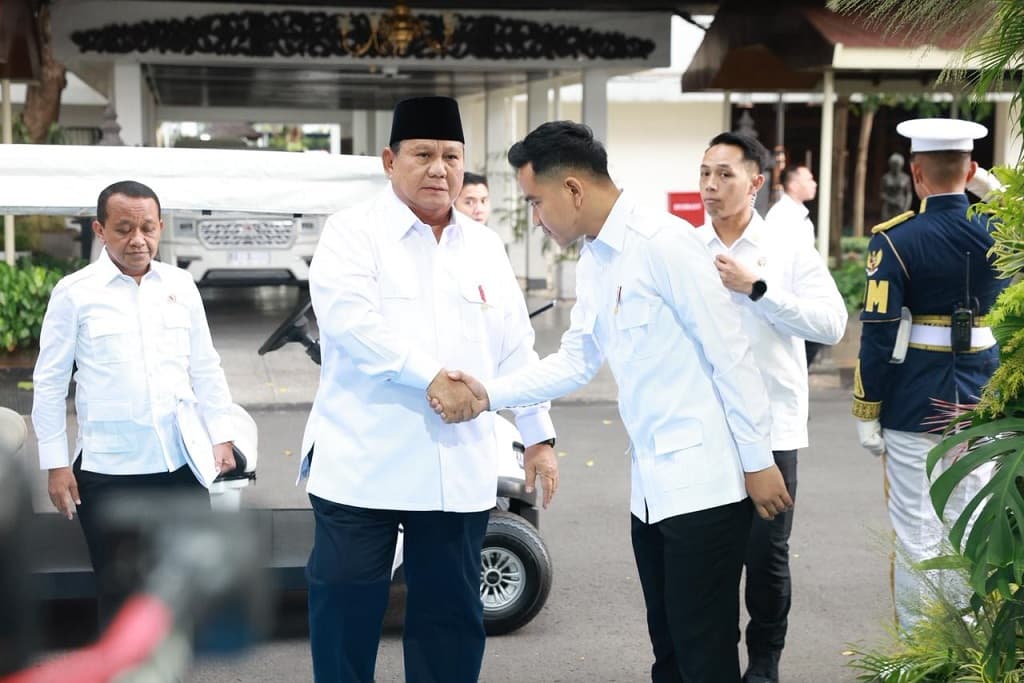 Prabowo Resmikan Pabrik Mobil Listrik di Magelang Besok, Bisa Produksi 3.000 Unit Prabowo Resmikan Pabrik Mobil Listrik di Magelang Besok, Bisa Produksi 3.000 Unit
