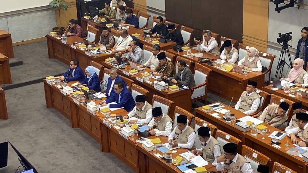 Menhaj Ungkap Potensi Kenaikan Biaya Penerbangan Haji hingga 51 Persen Menhaj Ungkap Potensi Kenaikan Biaya Penerbangan Haji hingga 51 Persen