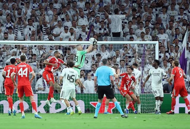 Fans Real Madrid Ngamuk! Serang Satu Pemain usai Dikalahkan Bayern Munchen Fans Real Madrid Ngamuk! Serang Satu Pemain usai Dikalahkan Bayern Munchen