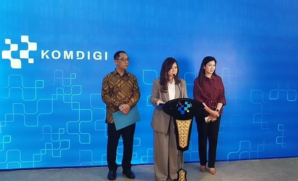 Tak Patuhi PP Tunas YouTube Kena Tegur, Meutya Hafid: Jangan Main-Main dengan Aturan Indonesia Tak Patuhi PP Tunas YouTube Kena Tegur, Meutya Hafid: Jangan Main-Main dengan Aturan Indonesia