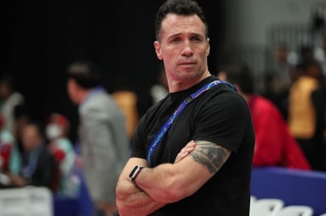 Pelatih Vietnam Sesumbar Ingin Hajar Timnas Futsal Indonesia di Semifinal Piala AFF Futsal 2026 Pelatih Vietnam Sesumbar Ingin Hajar Timnas Futsal Indonesia di Semifinal Piala AFF Futsal 2026