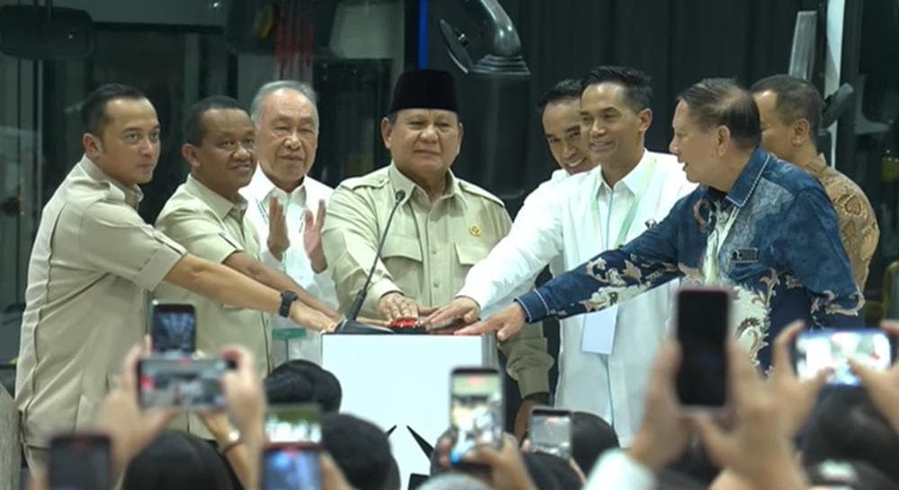 Prabowo Resmikan Pabrik Mobil Listrik Berkapasitas 3.000 Unit di Magelang Prabowo Resmikan Pabrik Mobil Listrik Berkapasitas 3.000 Unit di Magelang