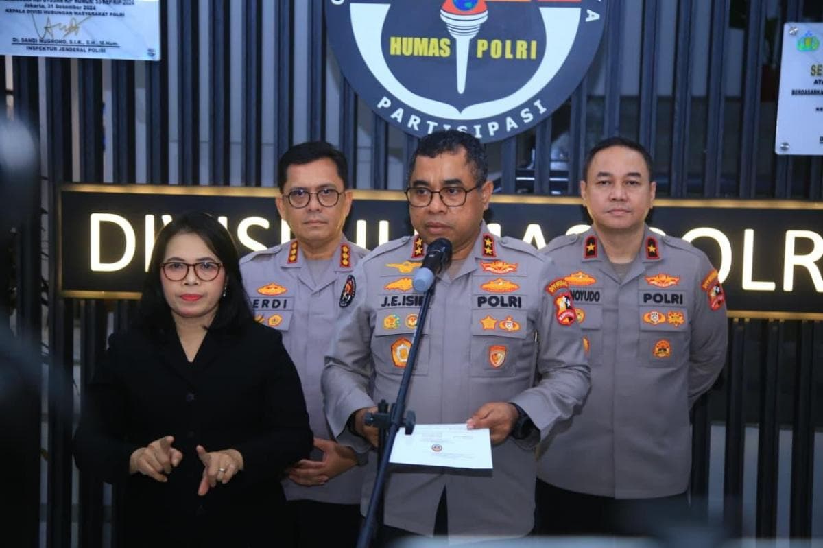 Bareskrim Bongkar Sindikat Phishing Lintas Negara, Tangkap 2 Tersangka di NTT Bareskrim Bongkar Sindikat Phishing Lintas Negara, Tangkap 2 Tersangka di NTT