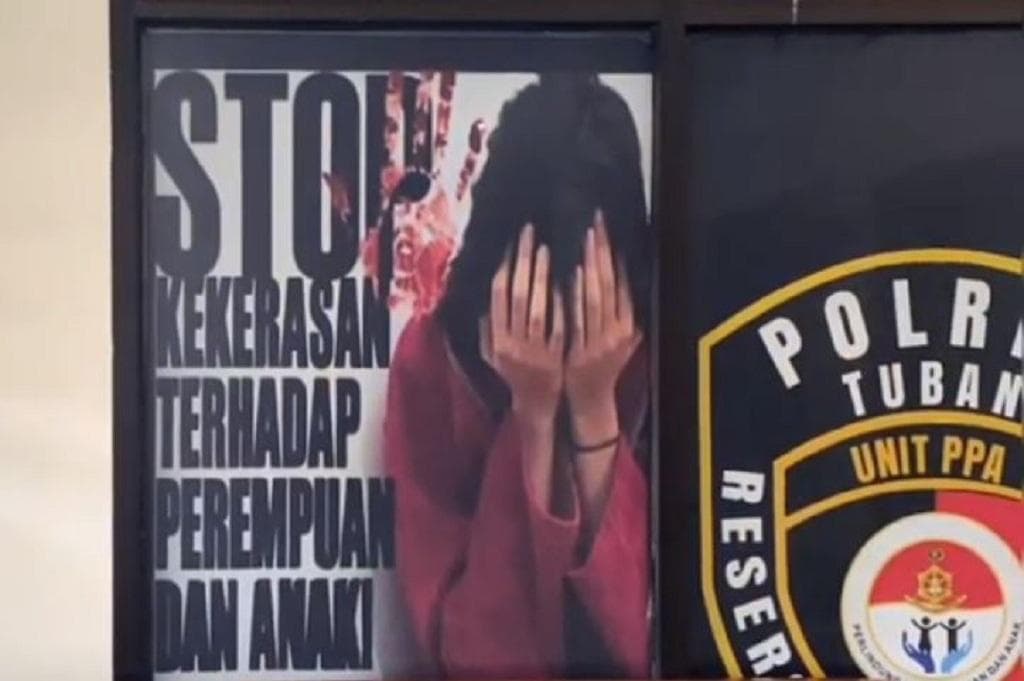 Viral Siswa SMP di Tuban Jadi Korban Perundungan, Dipukul dan Ditendang Kakak Kelas Viral Siswa SMP di Tuban Jadi Korban Perundungan, Dipukul dan Ditendang Kakak Kelas