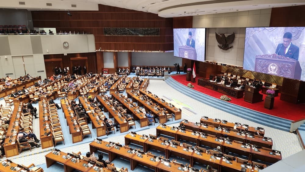 Tok! DPR Sahkan UU Perlindungan Saksi dan Korban Tok! DPR Sahkan UU Perlindungan Saksi dan Korban