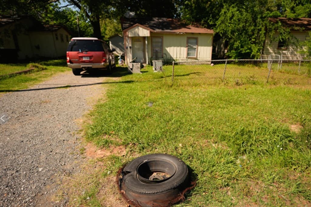 Pria Mengamuk jelang Sidang Cerai, Tembak Mati 8 Orang termasuk 7 Anak Kandung Pria Mengamuk jelang Sidang Cerai, Tembak Mati 8 Orang termasuk 7 Anak Kandung