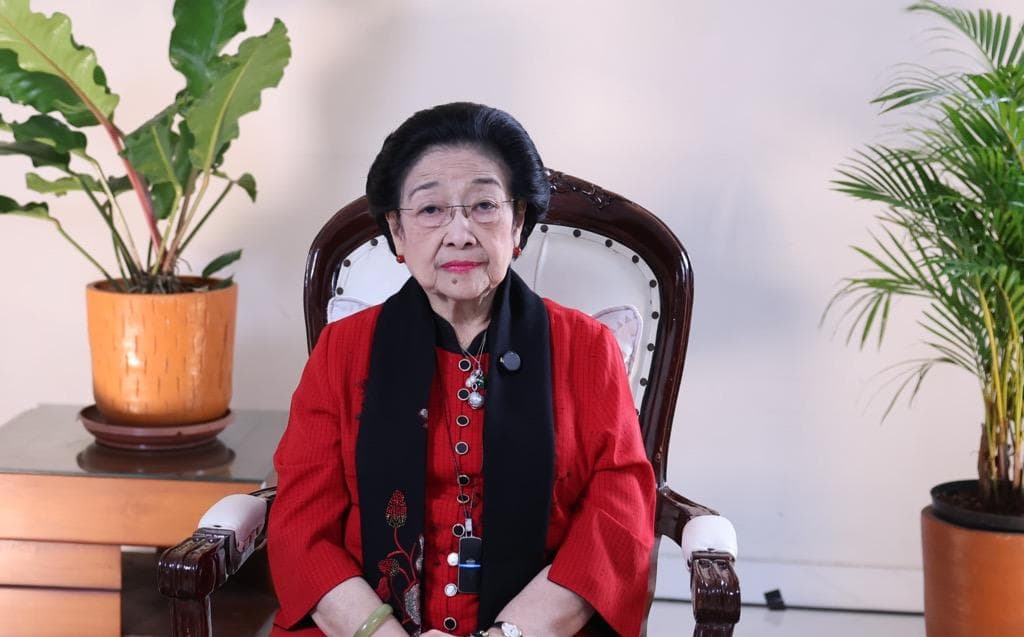 Megawati di Hari Kartini: Perempuan Harus Jadi Cahaya bagi Seluruh Anak Bangsa Megawati di Hari Kartini: Perempuan Harus Jadi Cahaya bagi Seluruh Anak Bangsa