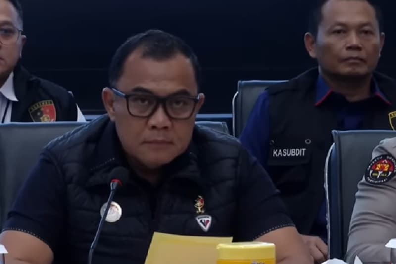 Bareskrim Ungkap 65 SPBU Terseret Kasus Penyalahgunaan BBM-LPG Subsidi, Tetapkan 330 Tersangka Bareskrim Ungkap 65 SPBU Terseret Kasus Penyalahgunaan BBM-LPG Subsidi, Tetapkan 330 Tersangka