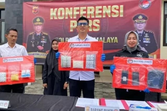 Polisi Bongkar 5 Kasus Peredaran Obat Keras di Tasikmalaya, 6 Pengedar Ditangkap Polisi Bongkar 5 Kasus Peredaran Obat Keras di Tasikmalaya, 6 Pengedar Ditangkap